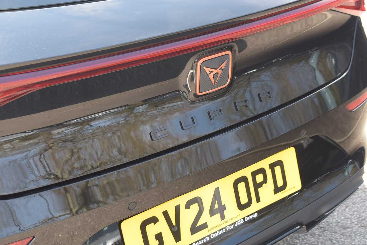 Cupra Leon NF V1 Design Edition 1.5 eTSI EVO AFV 150PS DSG