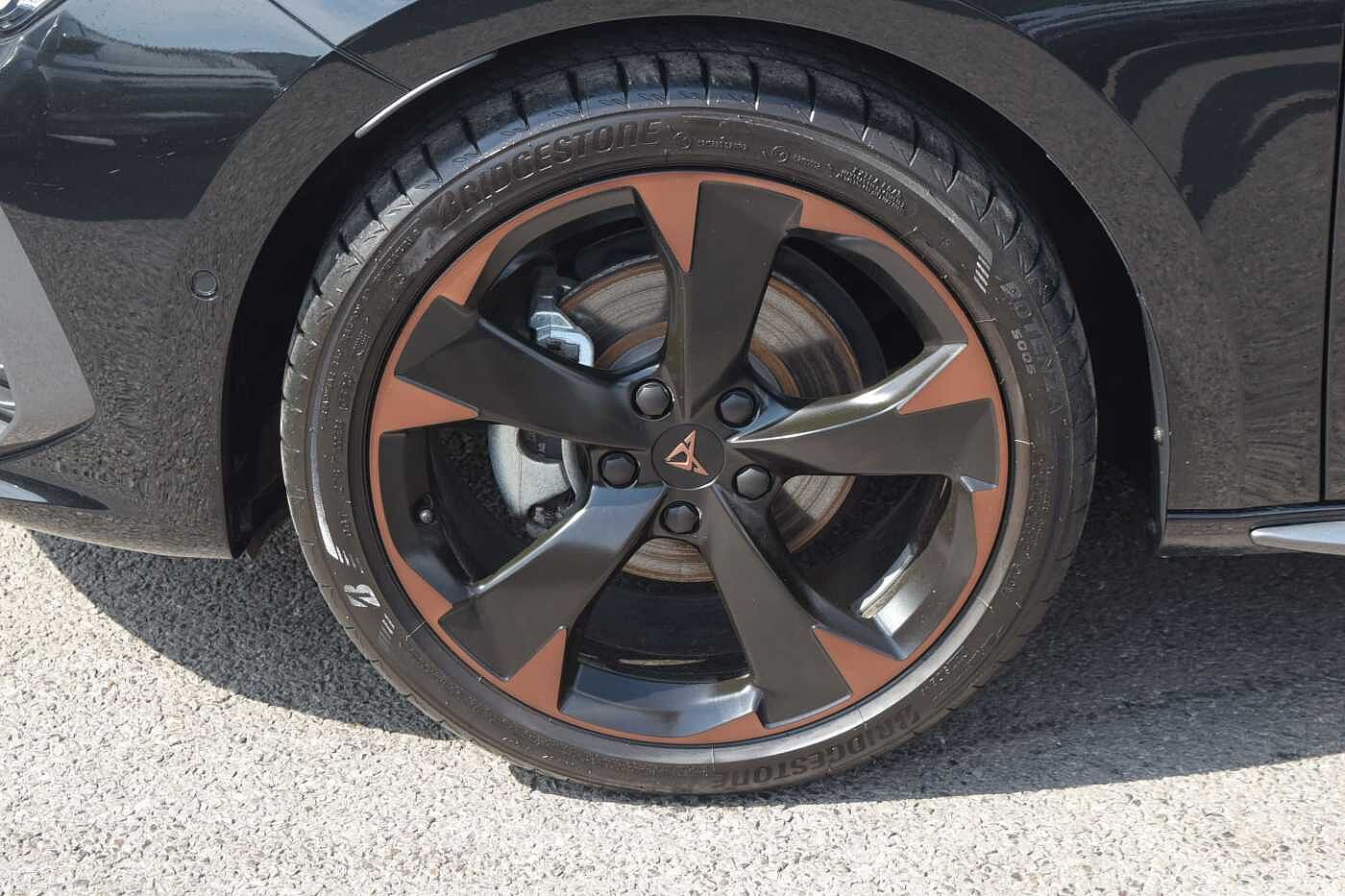 Cupra Leon NF V1 Design Edition 1.5 eTSI EVO AFV 150PS DSG