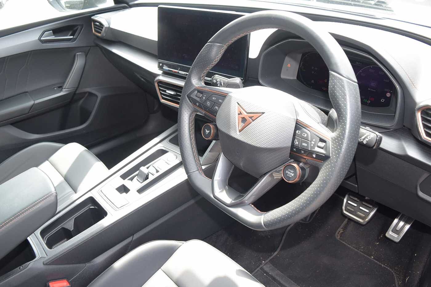 Cupra Leon NF Estate VZ3 1.4 e-HYBRID 245PS AFV 6 Speed DSG